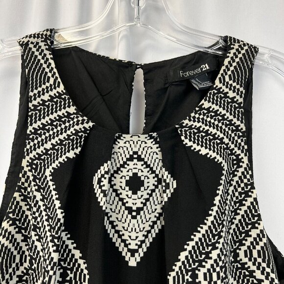 Forever 21 Women’s Sleeveless Round Neck Shift Dress Black/White Print Small - Picture 3 of 8